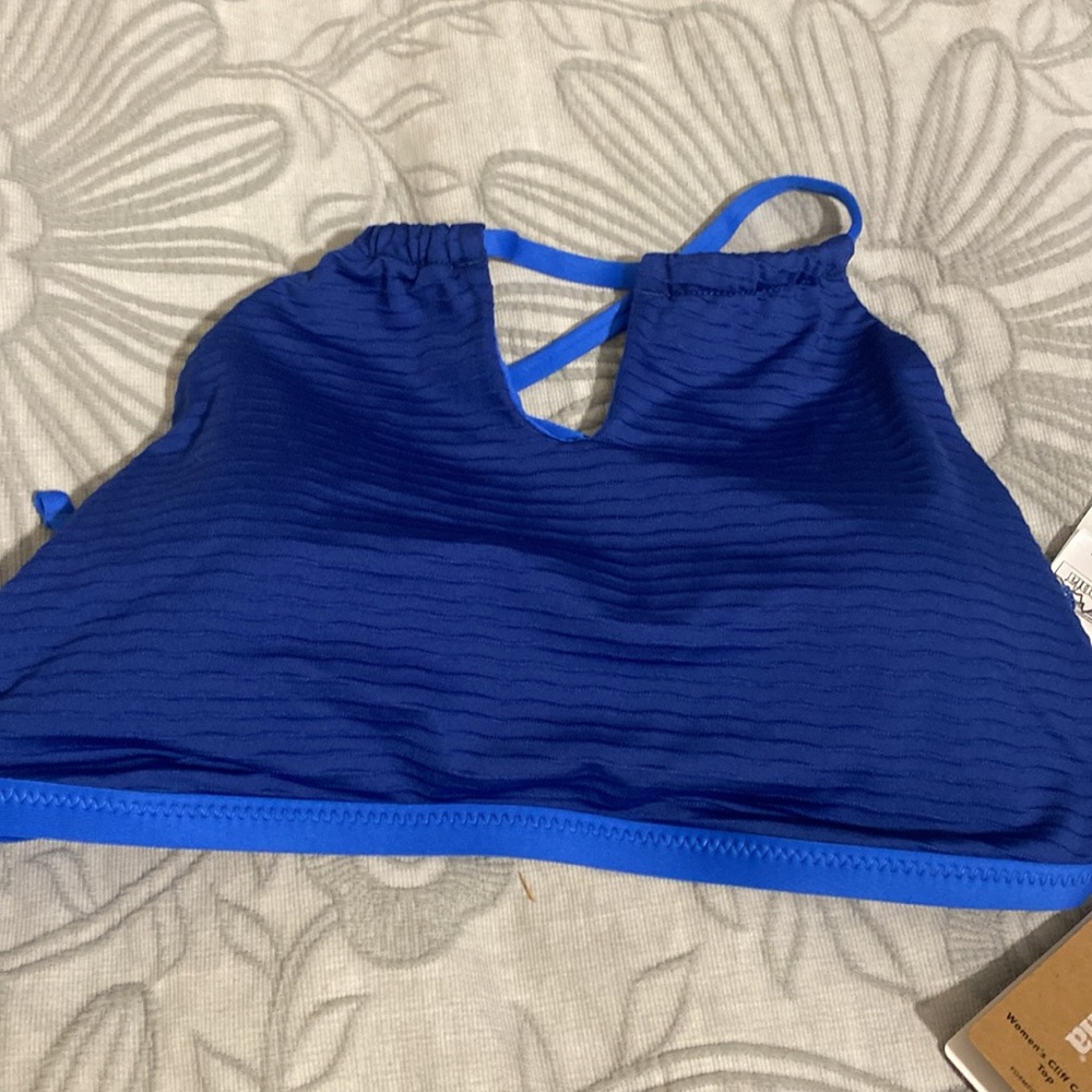 Patagonia XS NWT swim top